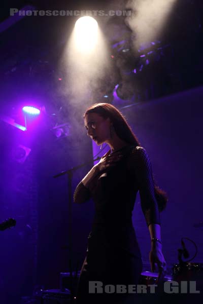 CHRYSTA BELL - 2018-04-18 - PARIS - La Maroquinerie - 